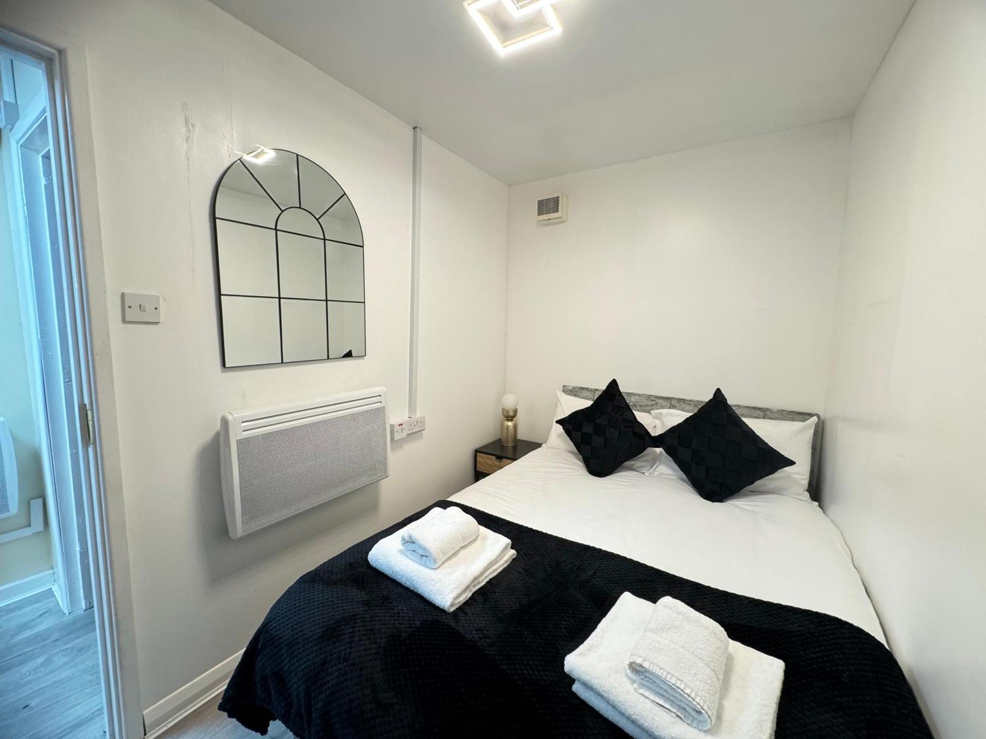 Headington House Apartment
